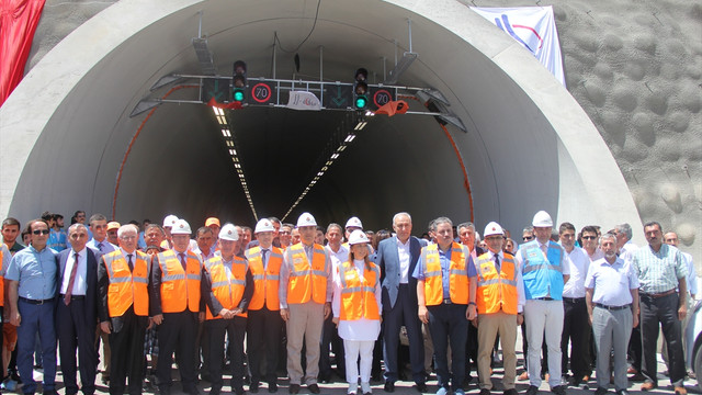 Malatya'daki Çebiş Tüneli trafiğe açıldı
