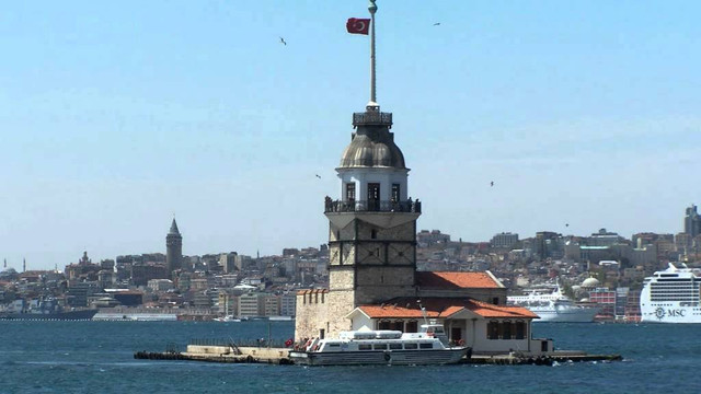 Kız Kulesinde yangın