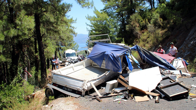 Muğla'da trafik kazası:1 ölü, 4 yaralı