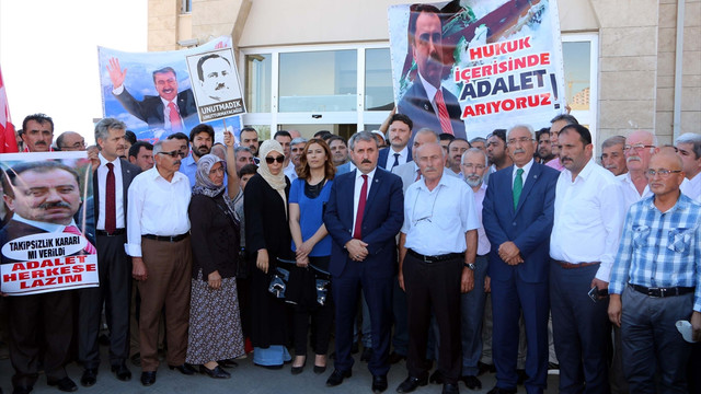 Muhsin Yazıcıoğlu davasında takipsizlik kararı verilmesi