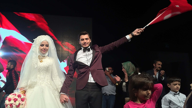 Nikah masasından demokrasi nöbetine