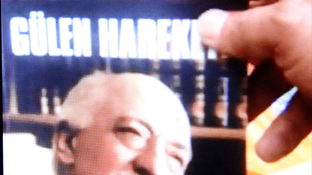 Ormanlık alanda FETÖ elebaşı Gülen'in kitapları bulundu