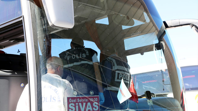 Otobüste hostese silahlı saldırı