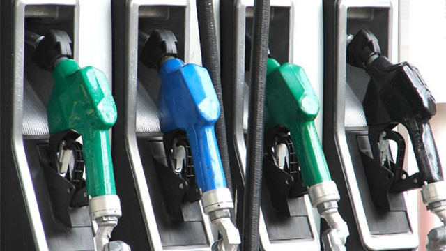 Benzin ve motorine indirim geldi!