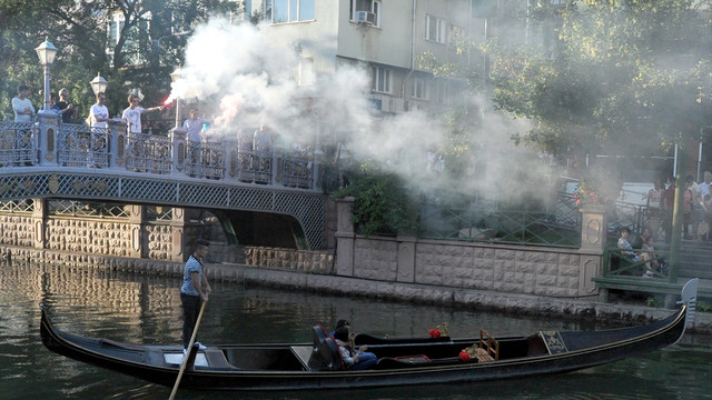 Porsuk Çayı'nda evlilik teklifi