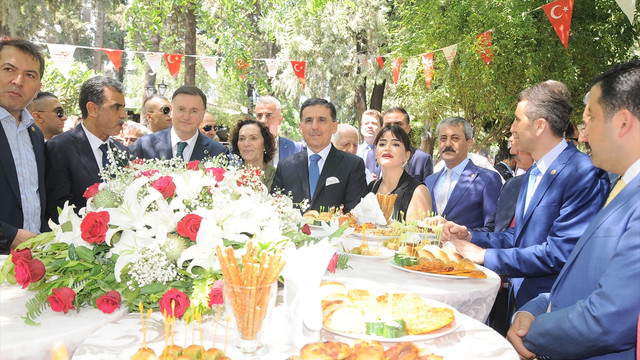 Ramazan Bayramı kutlanıyor