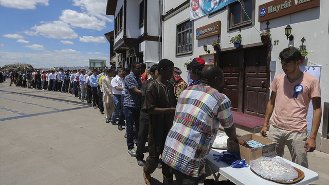 Ramazan Bayramı kutlanıyor