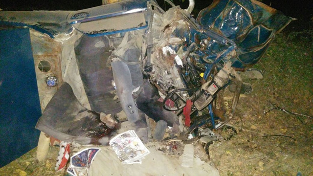 Sakarya'da düğün dönüşü kaza: 2 ölü