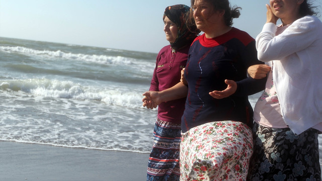 Samsun'da denize giren genç kayboldu