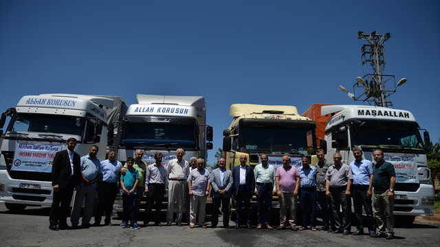 Şanlıurfa'dan Suriye'ye insani yardım