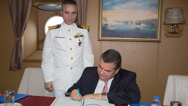 TCG Barbaros Fırkateyni Kazablanka'da