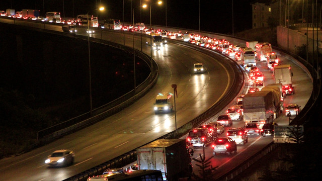 TEM otoyolunda bayram yoğunluğu