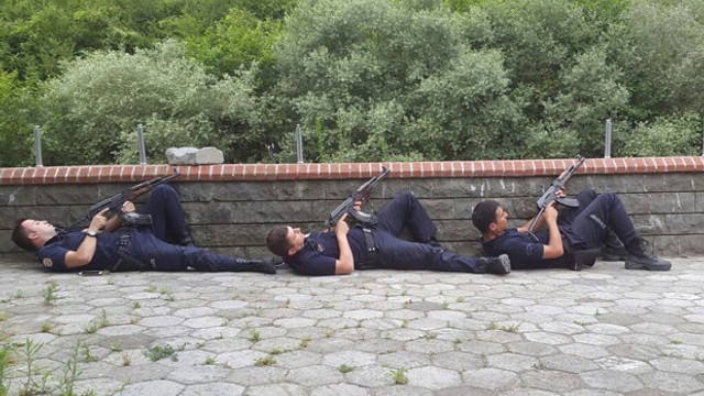 Trabzonda polise ateş açıldı: 2 polis şehit 6 yaralı