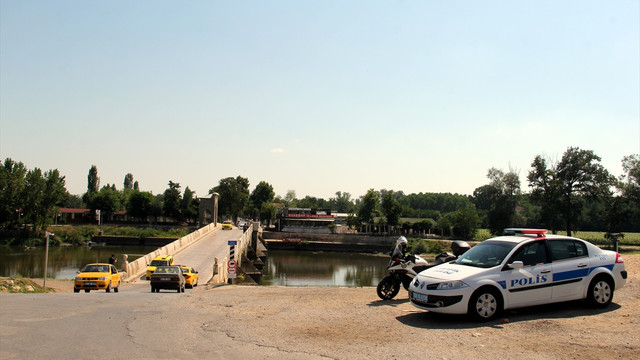 Tunca ve Meriç köprüleri araç trafiğine açıldı