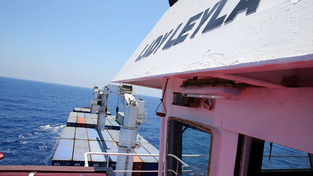 Gazze'ye yardımları ulaştıracak 'Lady Leyla' İsrail'e yaklaştı