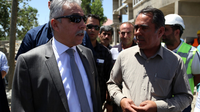 Vali Toprak, Yüksekova'daki çalışmaları inceledi