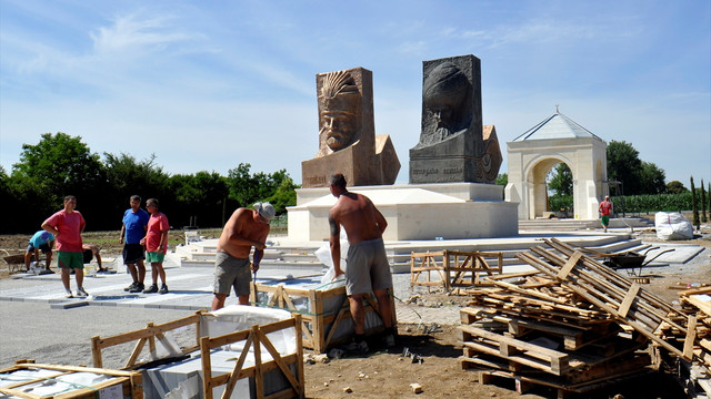 Zigetvar'daki Türk-Macar Dostluk Parkı'nın restorasyonu