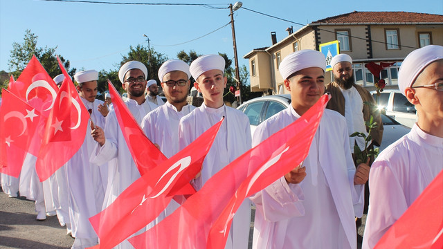 101 genç, hocalık ve hafızlık icazeti aldı