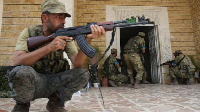 ÖSO IŞİDin boşalttığı evlerde arama yapıyor