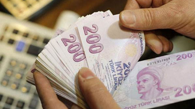 60 hakim ve savcının maaşlarının iadesi istendi