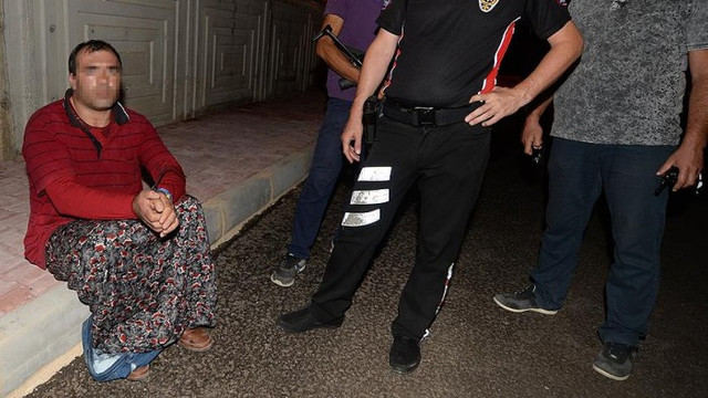 MİTin önünde başörtülü ve etekli bir erkek yakalandı!