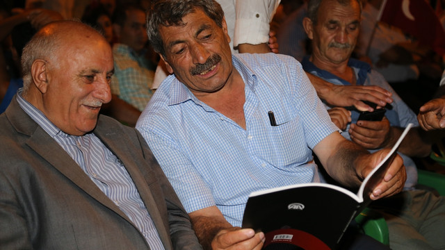 AA'nın Dakika Dakika FETÖ'nün Darbe Girişimi kitabı