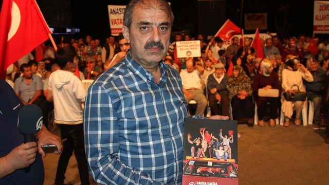 AA'nın Dakika Dakika FETÖ'nün Darbe Girişimi kitabı