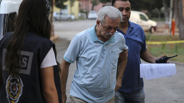 Adana'da FETÖ/PDY operasyonu