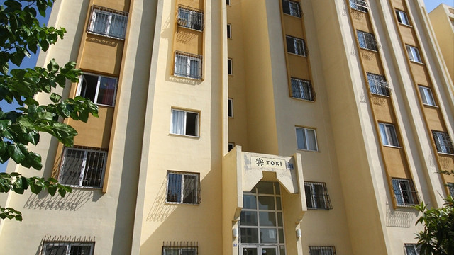 Adana'da ölümü şüpheli bulunan çocuğun annesi tutuklandı