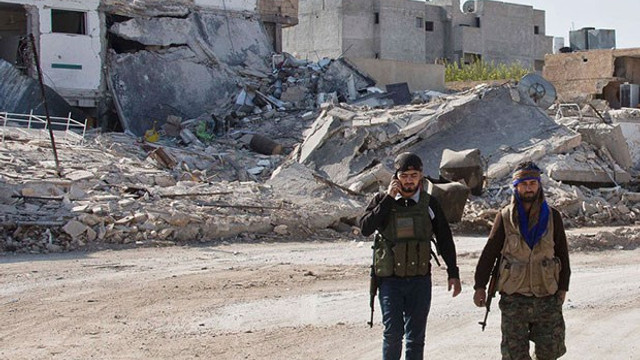 YPG: Fıratın batısına asla çekilmeyiz