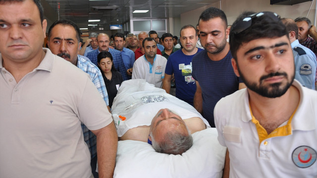 AK Parti Milletvekili Yüksel trafik kazası geçirdi