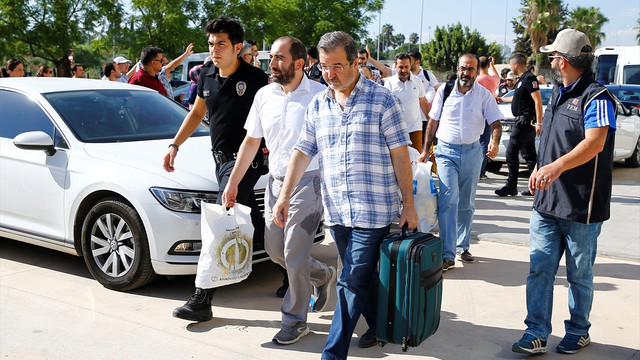 Akdeniz Üniversitesindeki FETÖ soruşturması