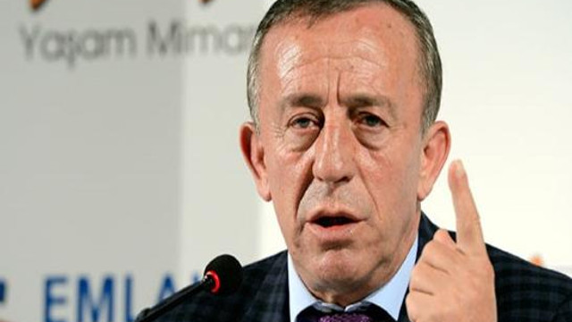 Ali Ağaoğlundan Ahmet Hakanı yerden yere vuran Açık Mektup!