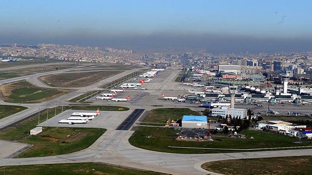 Katar uçağı alev aldı! Atatürk havalimanına acil iniş yapıyor