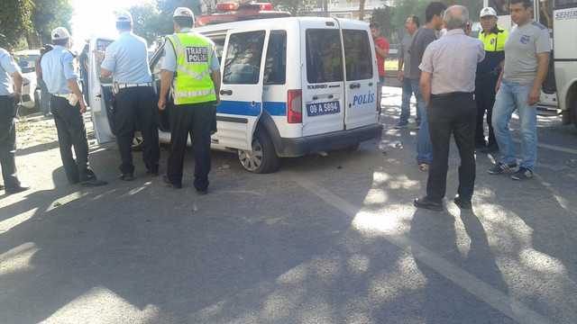 Aydın'da polis aracı kaza yaptı: 3 polis yaralı