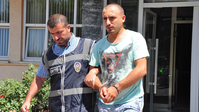 Aynı kuyumcuya tekrar girince yakayı ele verdi