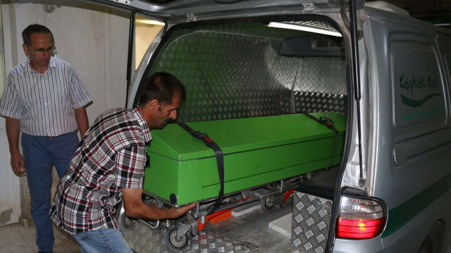 Balıkesir'de yolcu otobüsünün şarampole devrilmesi