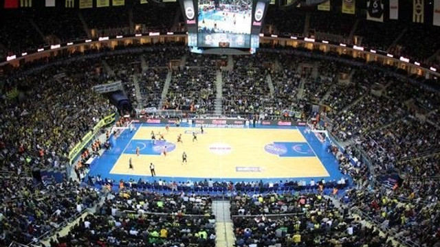 Fenerbahçe, basketbolda kombine rekorunu kırdı