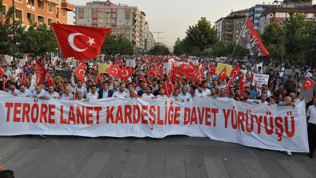 Batman'da Teröre Lanet, Kardeşliğe Davet Yürüyüşü