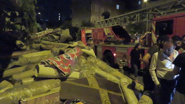 Bayrampaşa'da iş yeri yangını