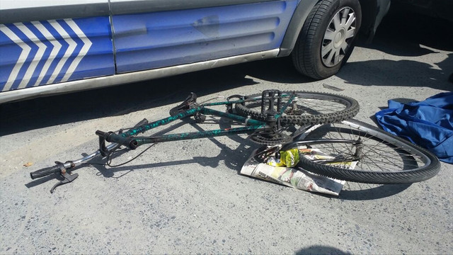 Beton mikserinin altında kalan iki kişi öldü