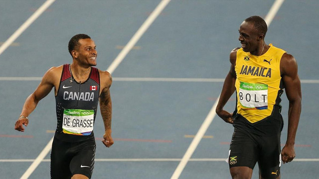 Usain Bolt rakibiyle şakalaşarak yarışı bitirip finale yükseldi