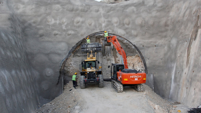 Bölünmüş yol inşaatında kuş cenneti hassasiyeti