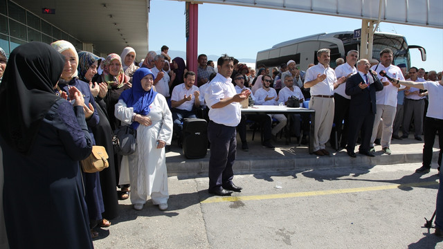 Bursa'dan ilk hac kafilesi yola çıktı