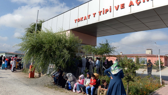 Cezaevlerinden tahliyeler