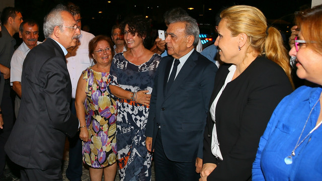 Kılıçdaroğlu İzmir'de