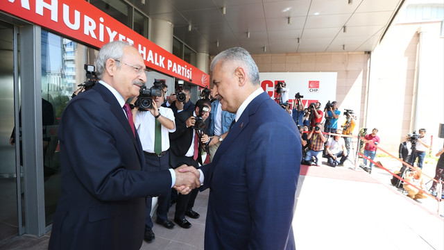Başbakan Yıldırım CHP Genel Merkezinde