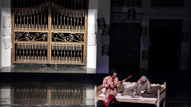 Darbenin tiyatrosu: Musaddık'ın Gece Notları