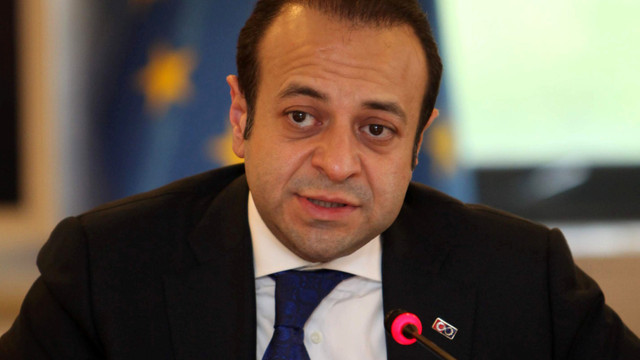 Egemen Bağış: Bilal Erdoğana silah çektiler!