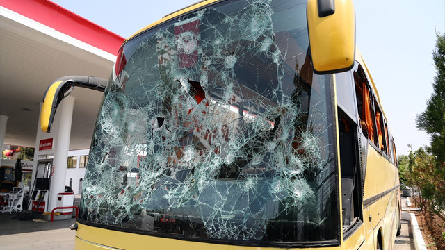 Ekmek teknemize saldırdılar